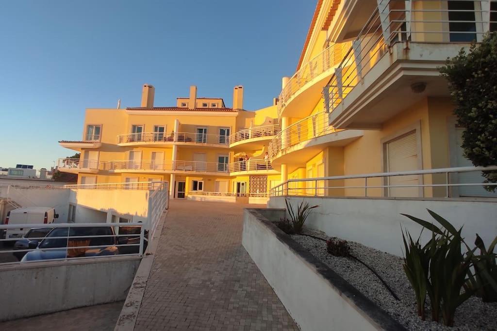 Ericeira Seaside Escape Daire Dış mekan fotoğraf